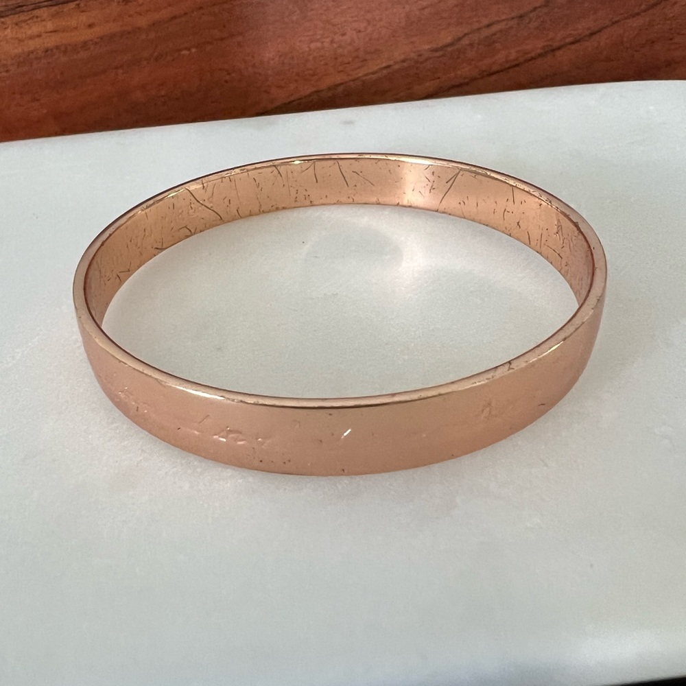 Kate Spade rose gold Hand in Hand idiom bangle - Picture 4 of 4